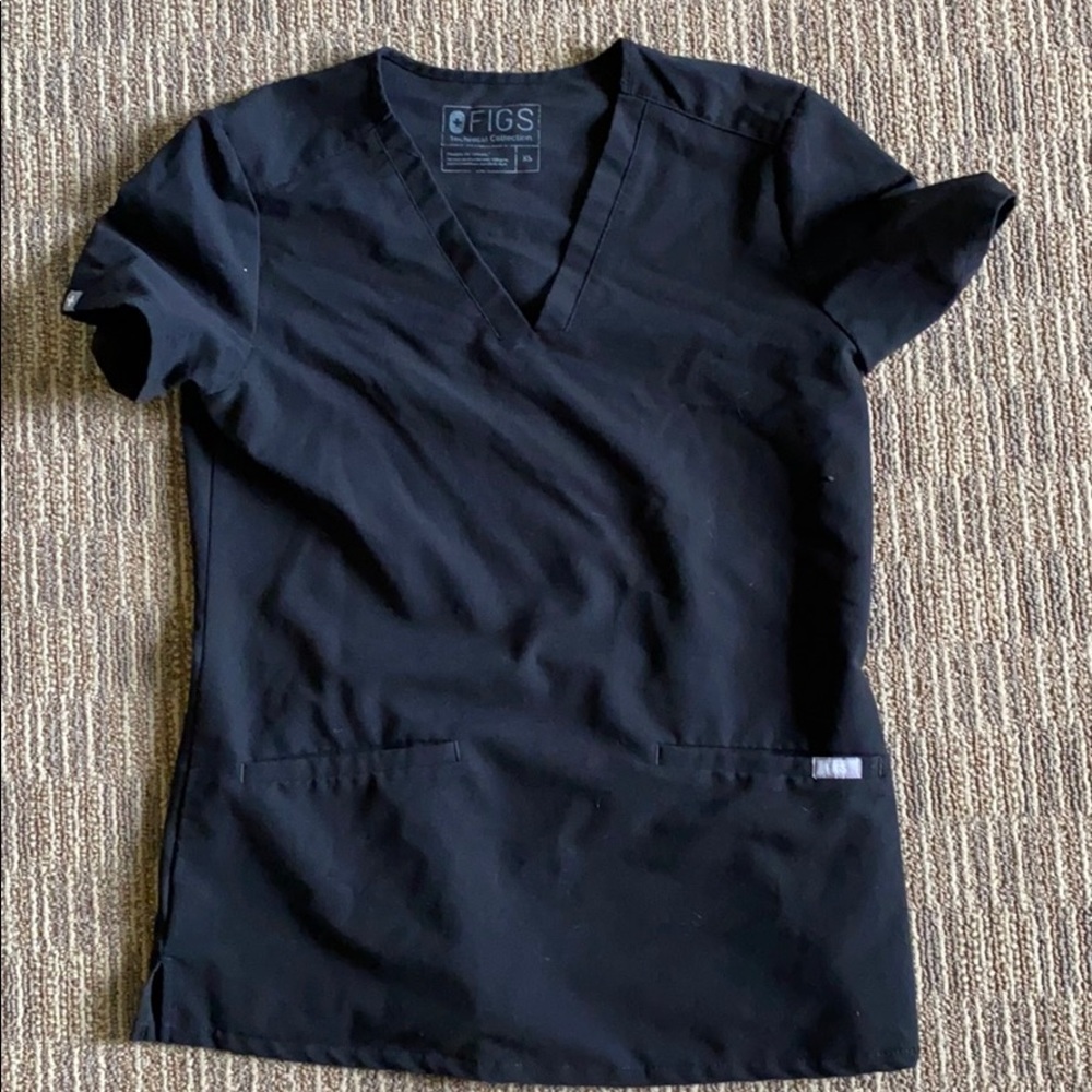 XS figs 3 pocket scrub top